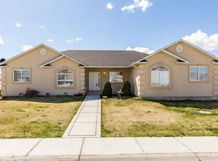 3541 Ridgecrest Dr, Elko, NV 89801