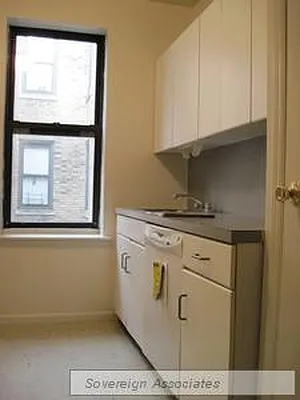 Rented by Sovereign Associates | media 17