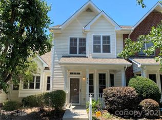 808 Stone Village Dr, Fort Mill, SC 29708