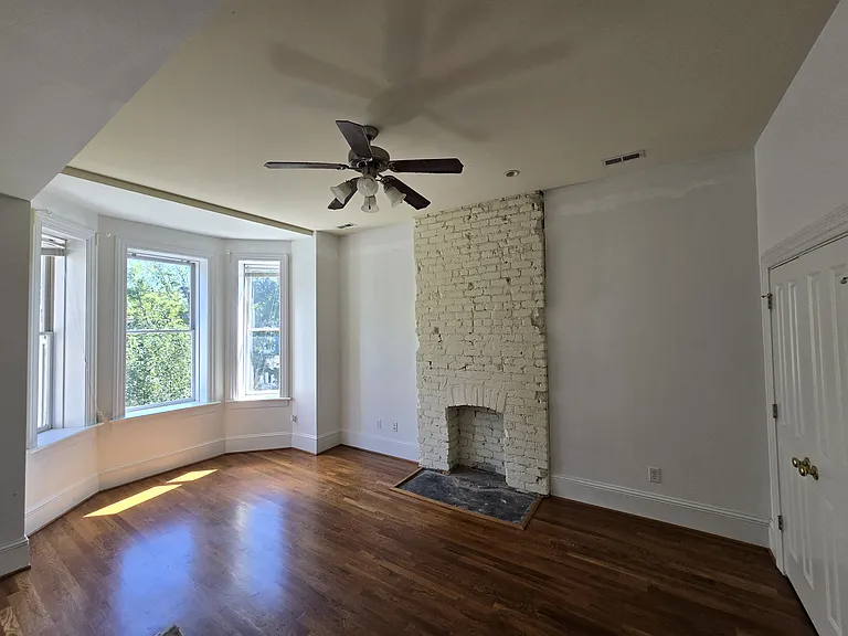 1415 Grove Ave #A — Photo 4
