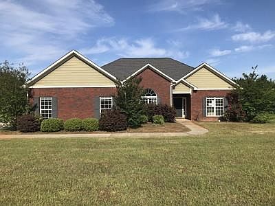1st image of 150 White Oak Dr