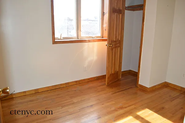 Rented by CT Estates | media 27