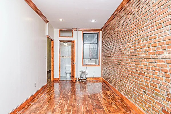 Rented by MySpaceNYC | media 3