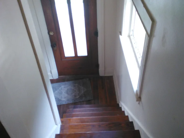402 Vine St #1/2 — Photo 16
