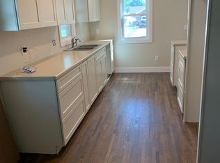 611 10th St SW, Austin, MN 55912