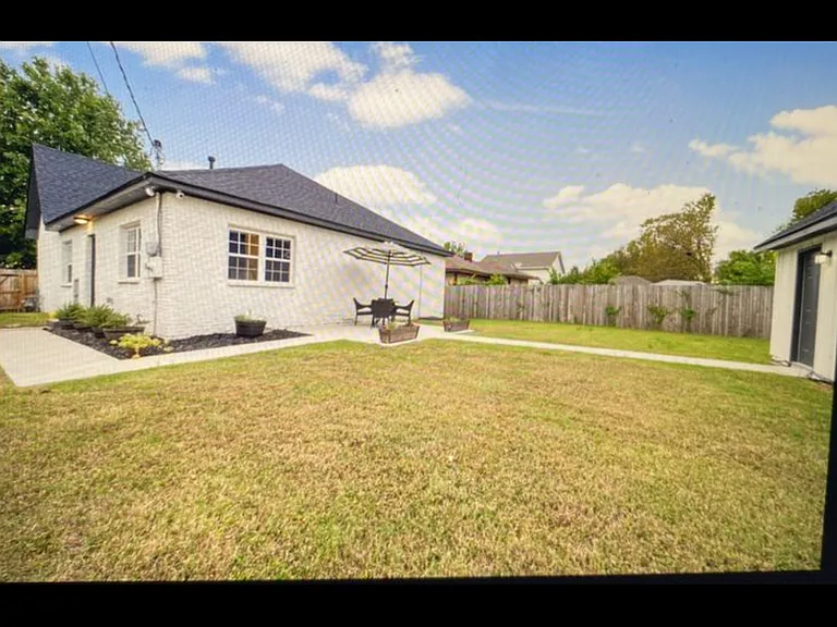 1401 N Boston Ave — Photo 3