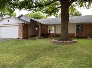 1221 S Chestnut Ave, Broken Arrow, OK 74012