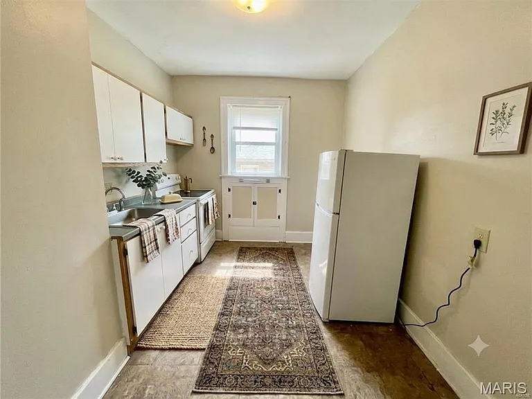 2406 Edison Ave — Photo 19
