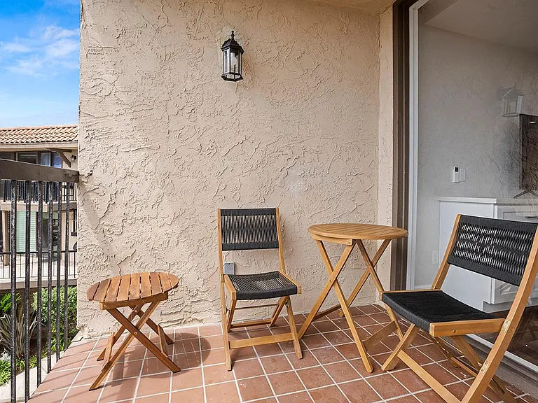 190 Del Mar Shores Ter #73 — Photo 13