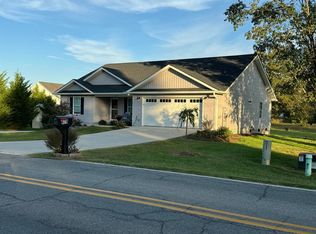 479 Silver Lake Rd, Church Hill, TN 37642