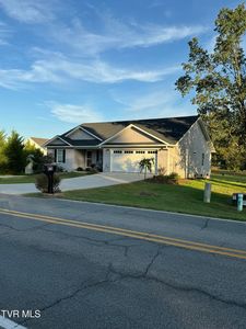 479 Silver Lake Rd, Church Hill, TN, 37642