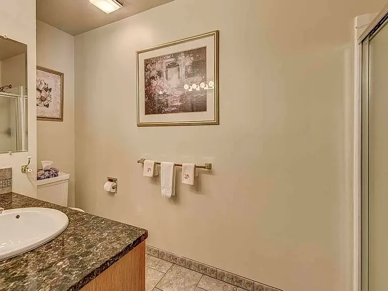 34 Cloverview Dr — Photo 11