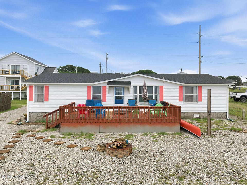 1st image of 1072 Salter Path Road