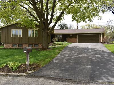 2113 Silverthorn Dr, Rockford, IL, 61107