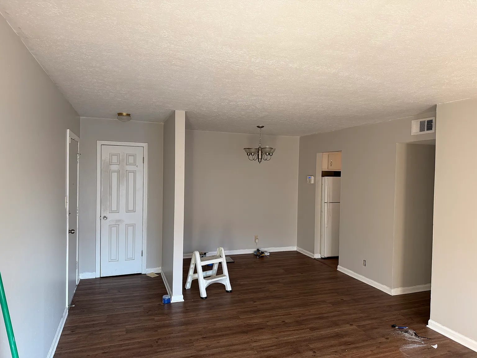 2 bed, 978 sqft, $1,285 — Photo 3
