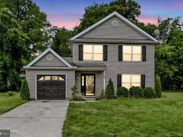 322 W Wind Dr, Dover, DE 19901