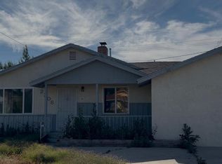 2208 Valencia Dr, Bakersfield, CA