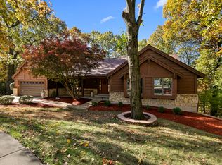 16362 Peppermill Dr, Chesterfield, MO 63005