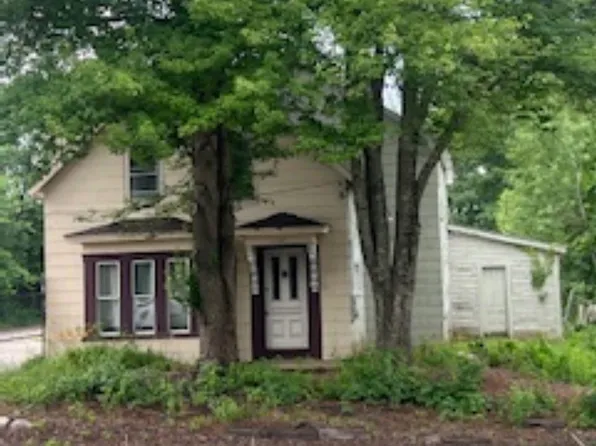 1194 Hooksett Road, Hooksett, NH 03106