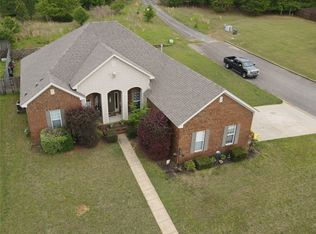 1944 Chancellor Ridge Rd, Prattville, AL 36066