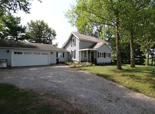 3854 Shoemaker Rd, Ashley, OH 43003