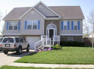 11105 Brook Bend Ct, Louisville, KY