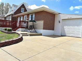 9015 Consul Ave, Saint Louis, MO 63123