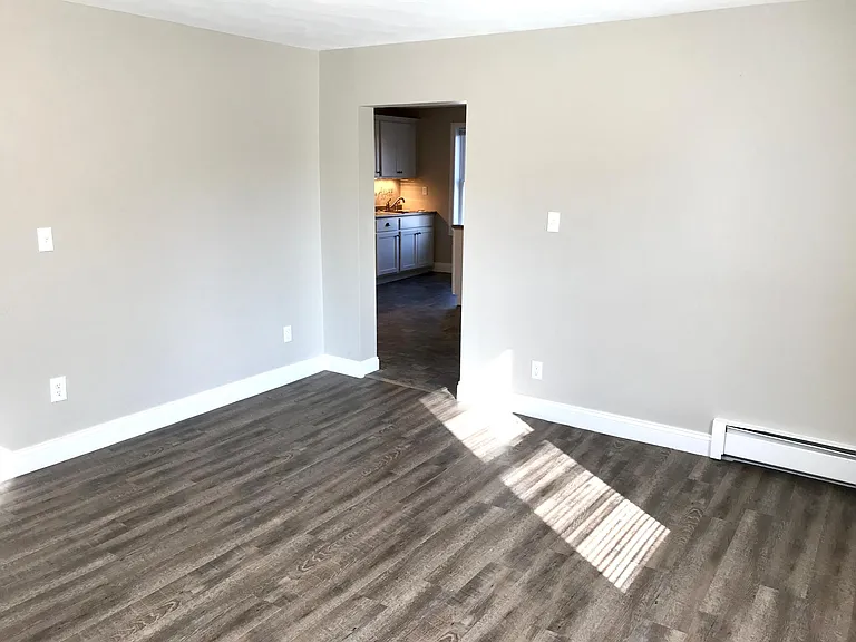 61 West St #61B — Photo 7