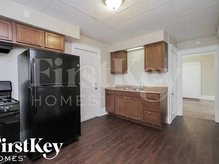 804 Fulton St — Photo 5