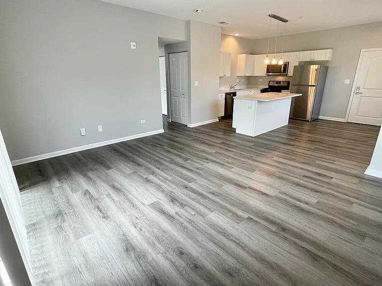 301 N Madison St #2F — Photo 7
