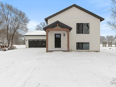 4346 Leverette St, Marne, MI, 49435