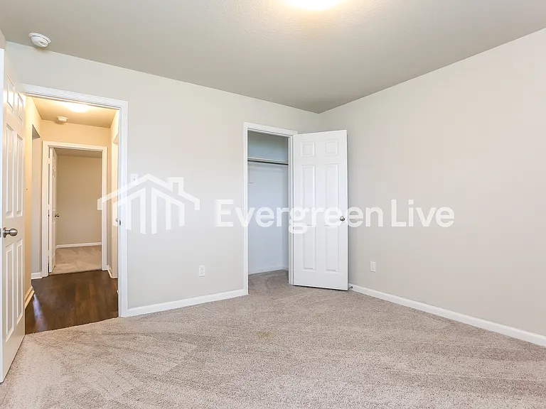 124 Sunland Dr — Photo 11