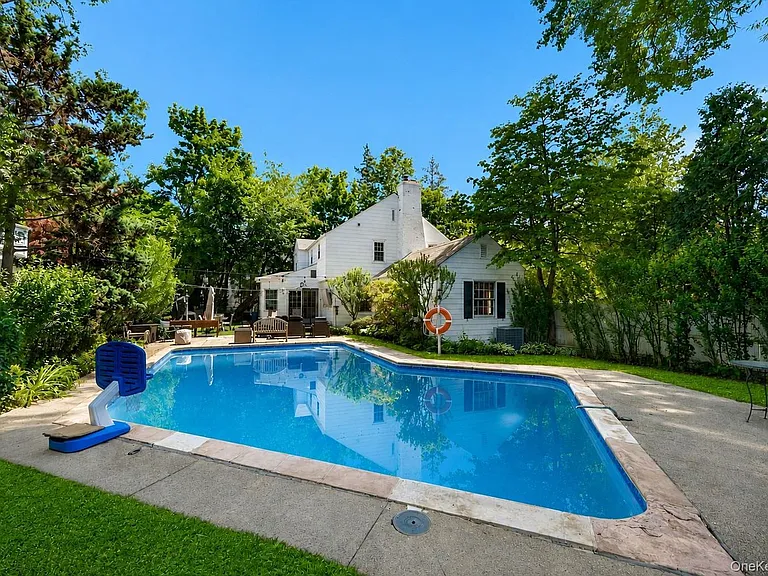 29 Deerfield Ave — Photo 27