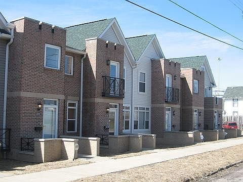 2nd image of 4729 Fenwick Ave