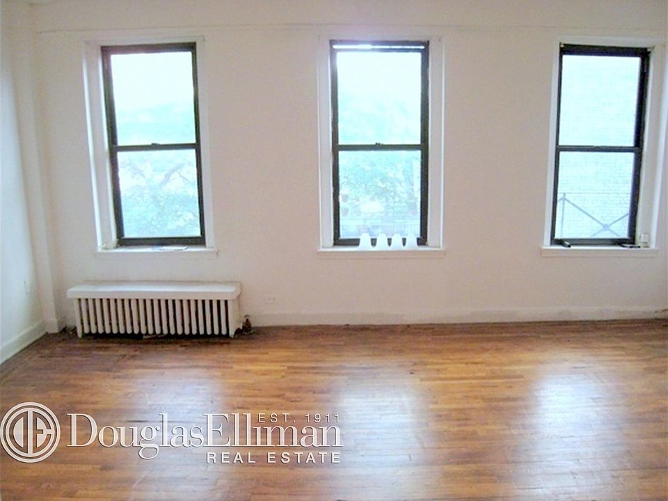 1st image of 401 E 58th St APT A10