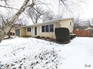 361 S Gale St, Elgin, IL 60123