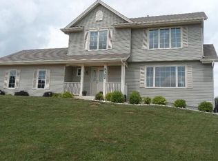 9322 Tamarack Ct, Racine, WI 53406