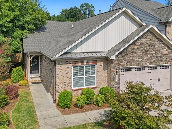 109 Saint Elizabeth Dr, Gibsonville, NC 27249