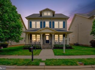 22753 Courtland Park Dr, Ashburn, VA 20148