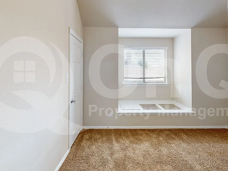 1512 Cockatiel Dr — Photo 10