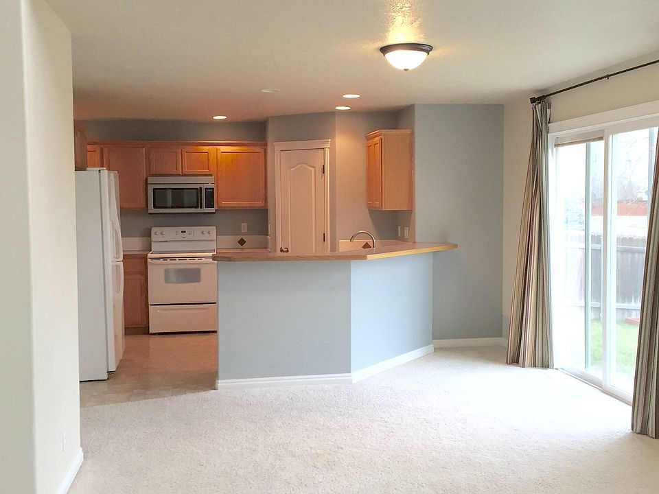 Dining & kitchen