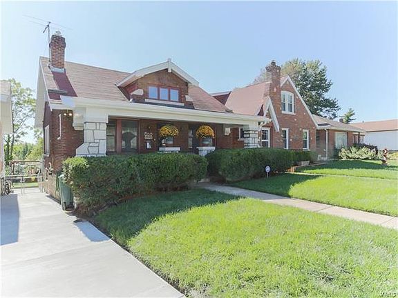 2nd image of 6818 Glades Ave