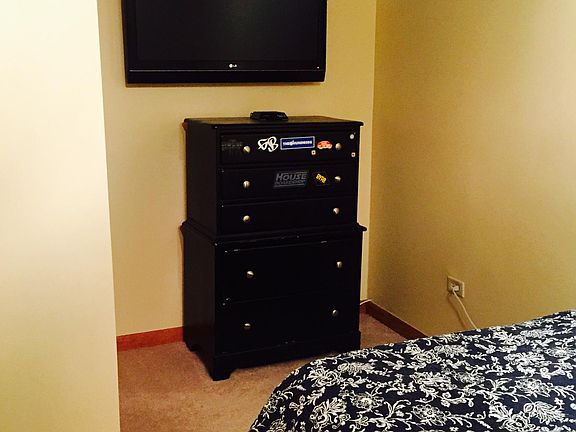 5th image of 1460 N Sandburg Ter APT 803
