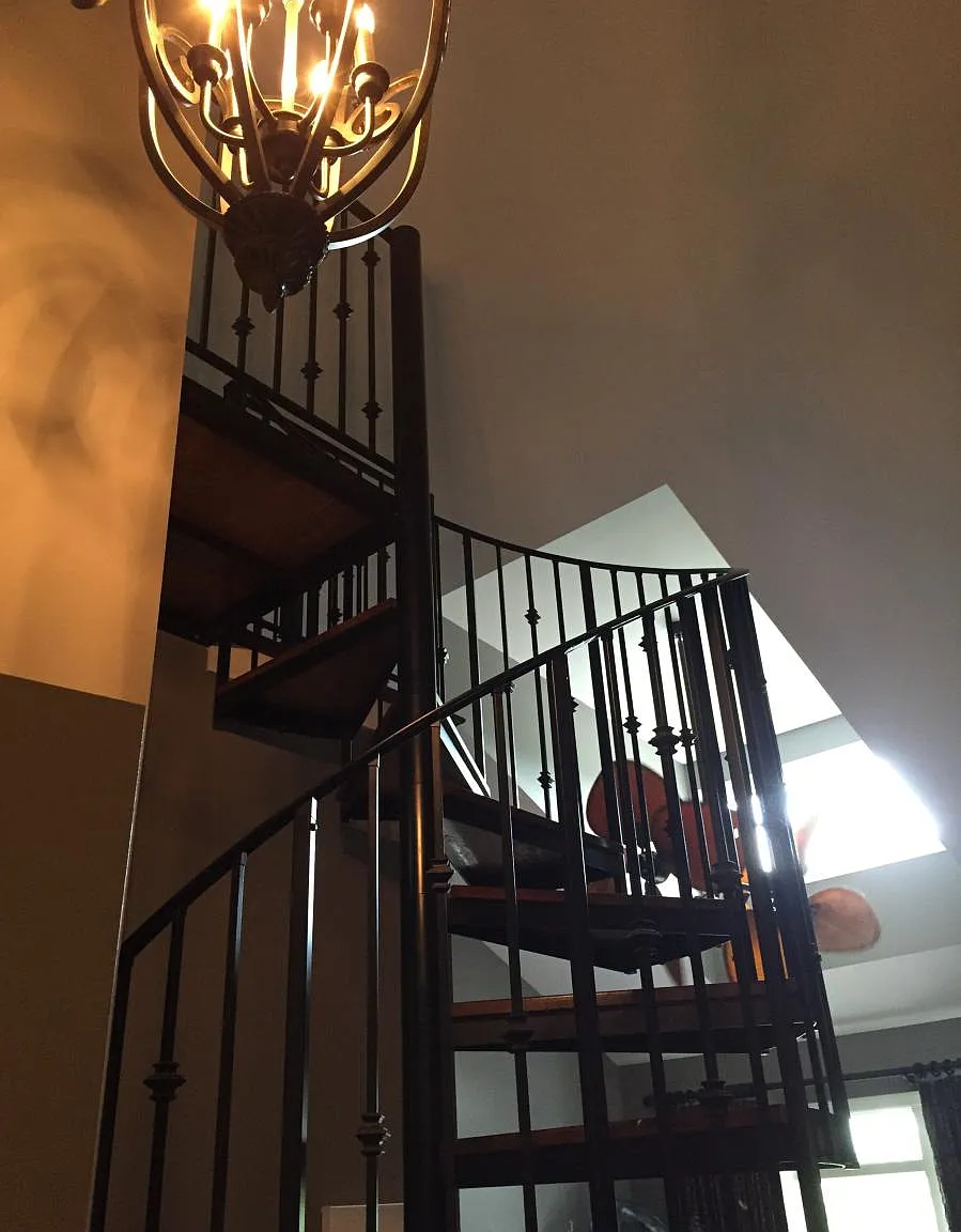 3 bed, 1306 sqft, $5,500 — Photo 3