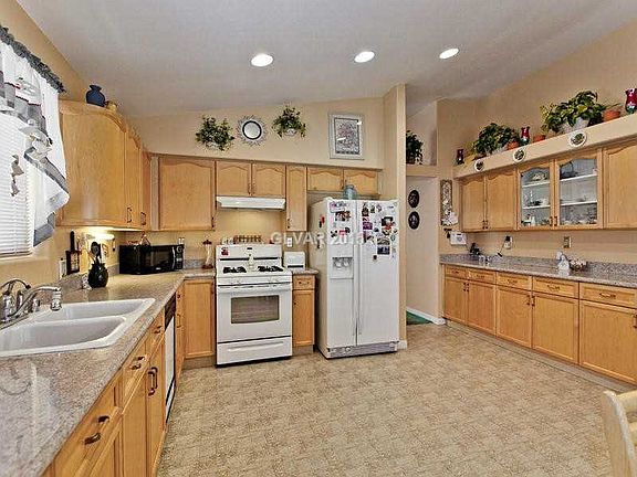 5th image of 7852 Morning Flower Ln