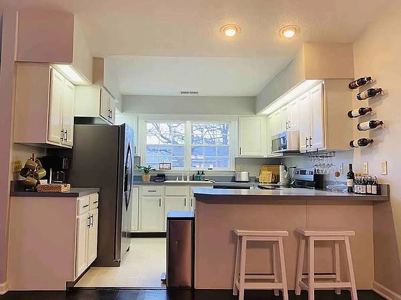 5th image of 288 Emerald Dr Lot 2H