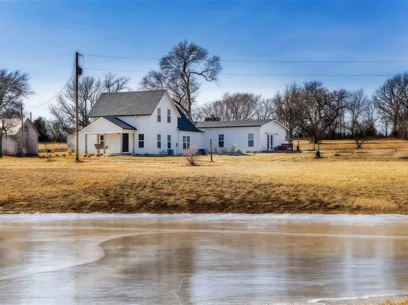 16951 Homestead Rd, Riley, KS 66531