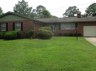 525 Windemere Rd, Newport News, VA 23602