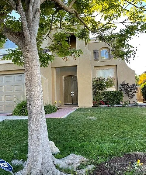 1324 Silverado Dr — Photo 2