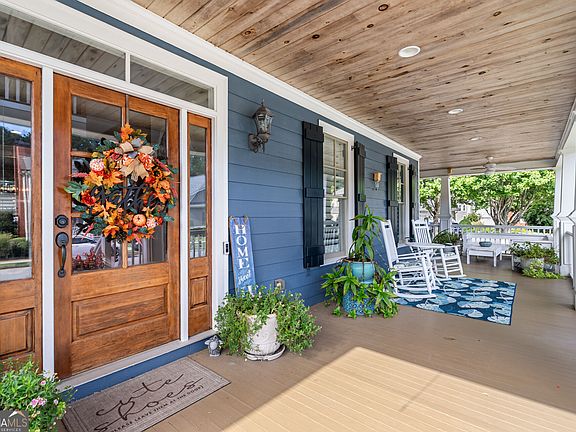 4th image of 719 Clubside Dr